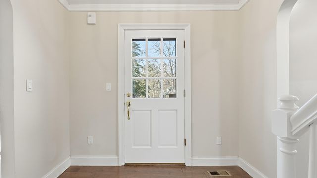 928 Ridgeway Avenue, Signal Mountain, TN 37377