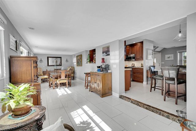 108 SE 14th Court, Deerfield Beach, FL 33441