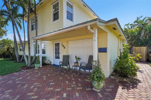 108 SE 14th Court, Deerfield Beach, FL 33441
