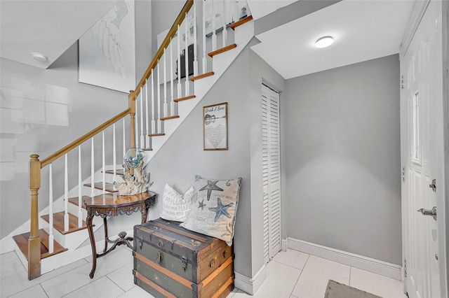 108 SE 14th Court, Deerfield Beach, FL 33441