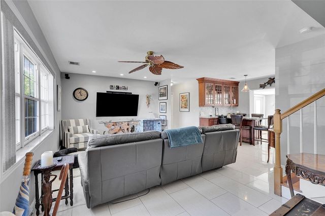 108 SE 14th Court, Deerfield Beach, FL 33441