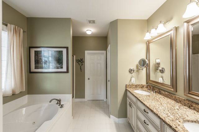 104 Newport Cir, Hendersonville, TN 37075