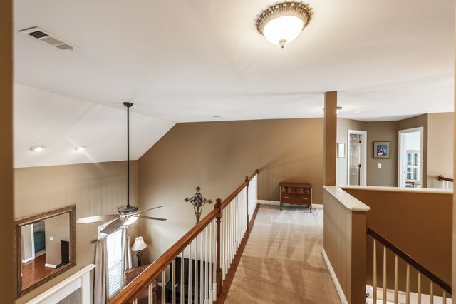 104 Newport Cir, Hendersonville, TN 37075
