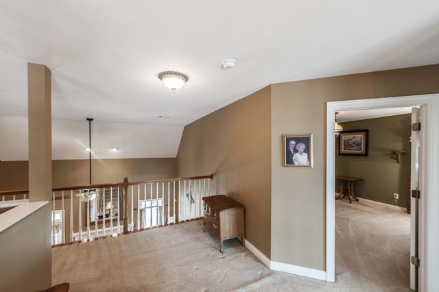 104 Newport Cir, Hendersonville, TN 37075