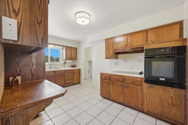 29180 Del Monte Dr., Menifee, CA 92586