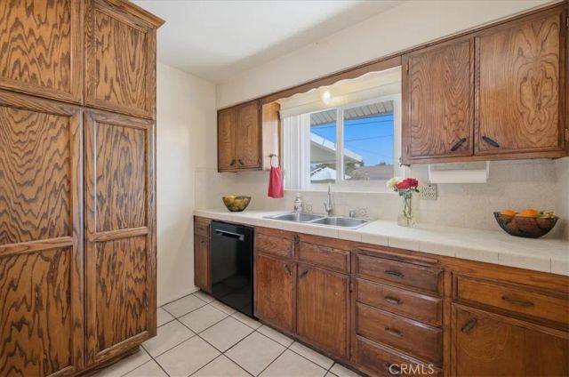 29180 Del Monte Dr., Menifee, CA 92586