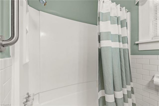 218 Queen Anne Road, Salisbury, NC 28144