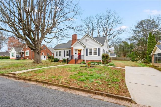 218 Queen Anne Road, Salisbury, NC 28144