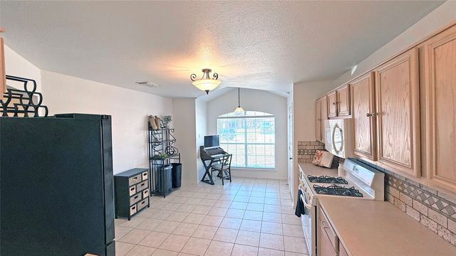 2529 Ensenada Lane, Fort Worth, TX 76108