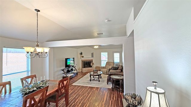 2529 Ensenada Lane, Fort Worth, TX 76108