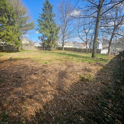 170 Ridge Ave, Bloomfield Twp., NJ 07003