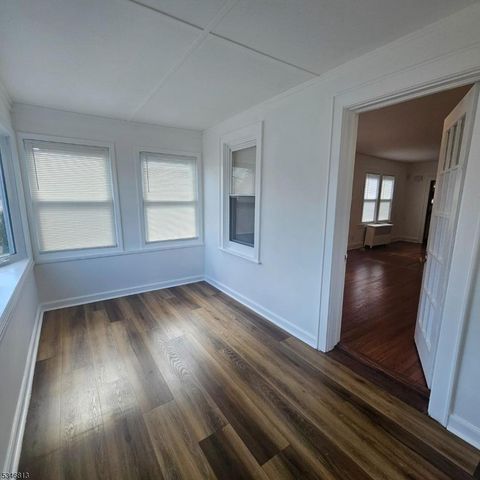 170 Ridge Ave, Bloomfield Twp., NJ 07003
