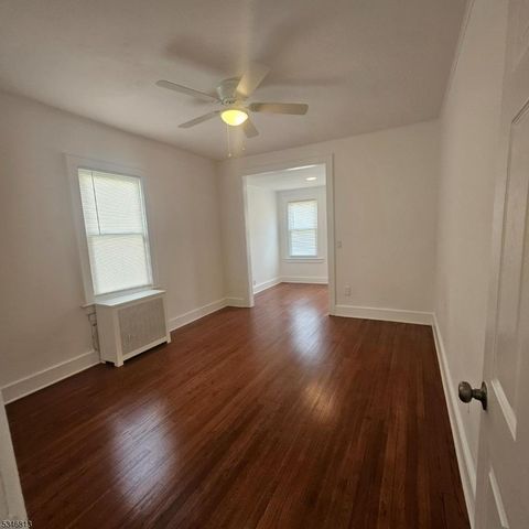 170 Ridge Ave, Bloomfield Twp., NJ 07003
