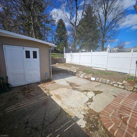 170 Ridge Ave, Bloomfield Twp., NJ 07003
