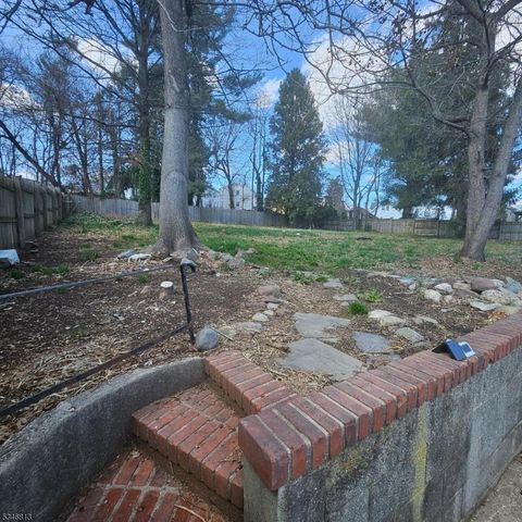 170 Ridge Ave, Bloomfield Twp., NJ 07003
