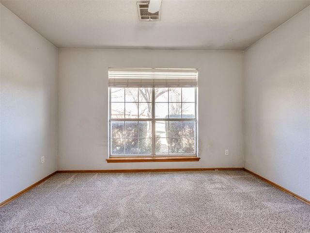 9900 SW 14th Street, Yukon, OK 73099