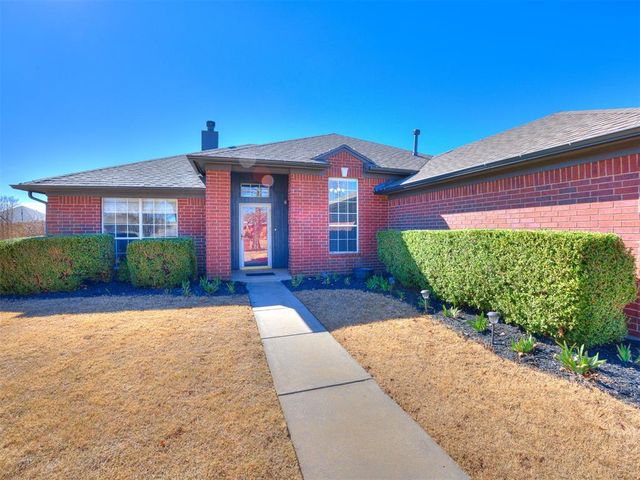 9900 SW 14th Street, Yukon, OK 73099