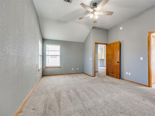 9900 SW 14th Street, Yukon, OK 73099