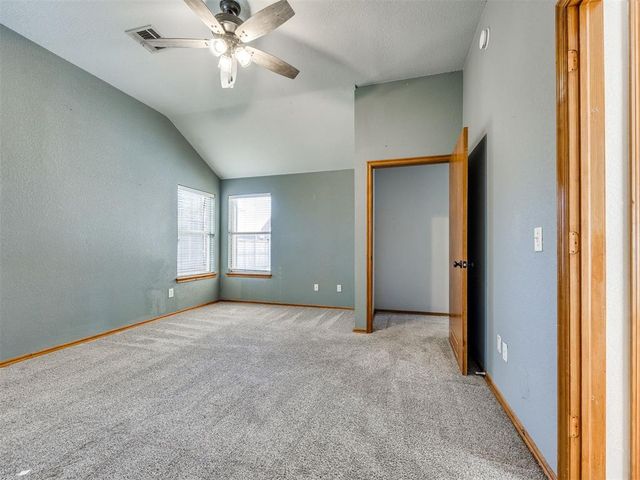 9900 SW 14th Street, Yukon, OK 73099
