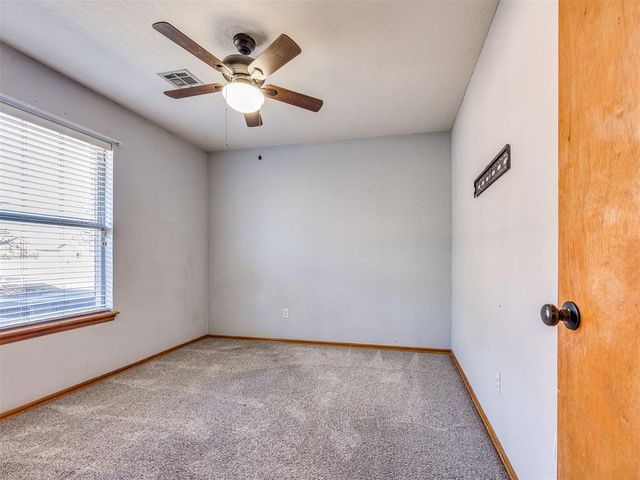9900 SW 14th Street, Yukon, OK 73099