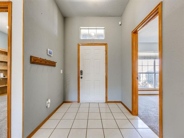9900 SW 14th Street, Yukon, OK 73099