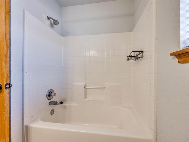 9900 SW 14th Street, Yukon, OK 73099