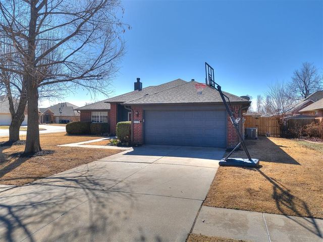 9900 SW 14th Street, Yukon, OK 73099