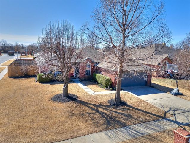 9900 SW 14th Street, Yukon, OK 73099