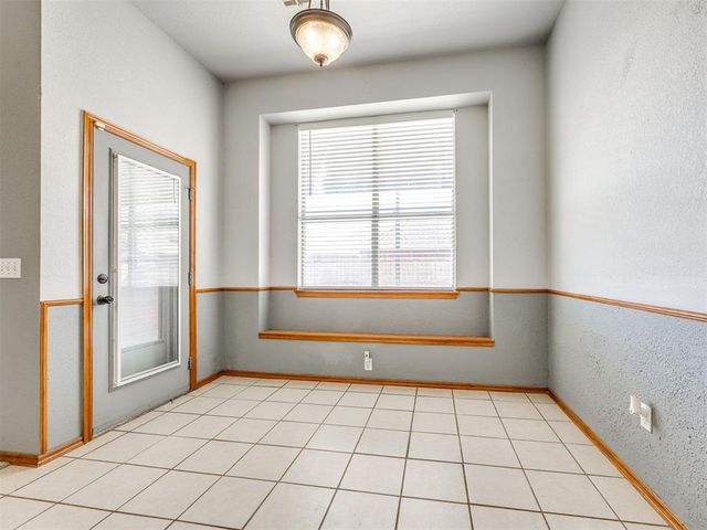 9900 SW 14th Street, Yukon, OK 73099
