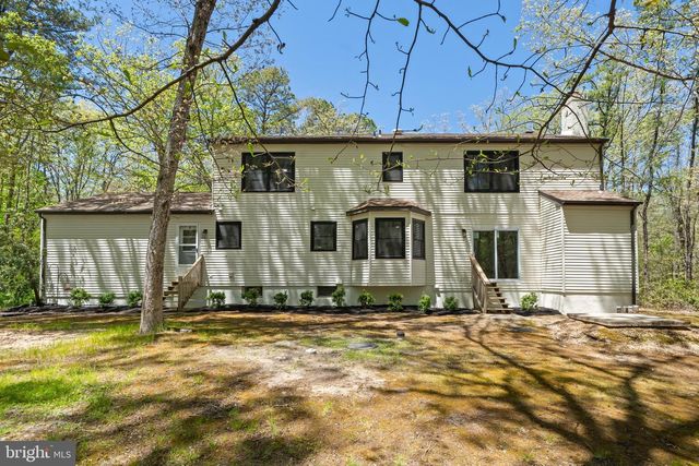 1 DICKSON DR, Medford, NJ 08055