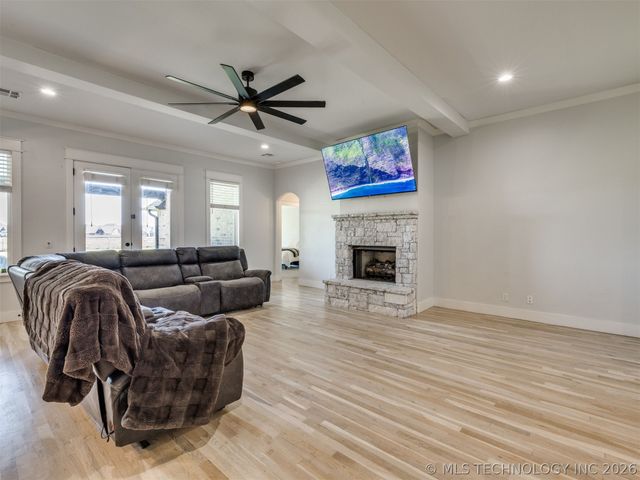 14938 E 82nd Street North, Owasso, OK 74055