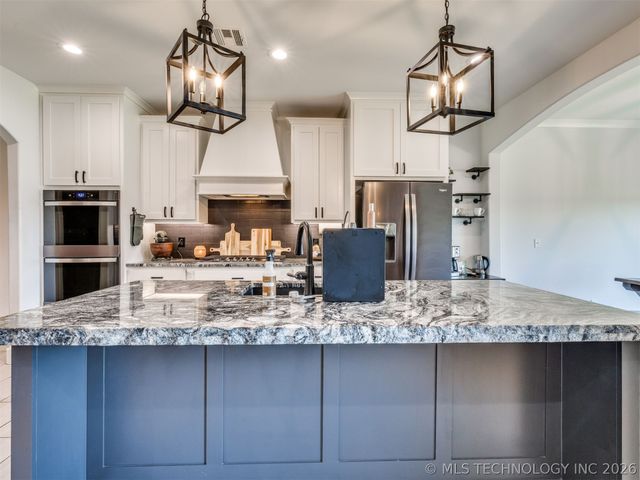 14938 E 82nd Street North, Owasso, OK 74055