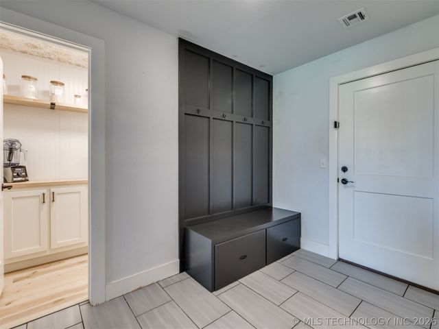 14938 E 82nd Street North, Owasso, OK 74055