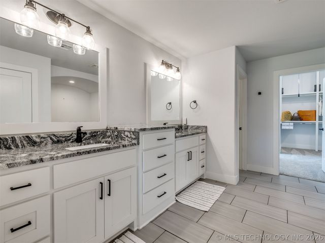 14938 E 82nd Street North, Owasso, OK 74055