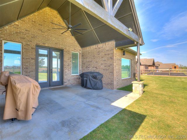14938 E 82nd Street North, Owasso, OK 74055
