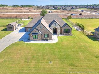 14938 E 82nd Street North, Owasso, OK 74055