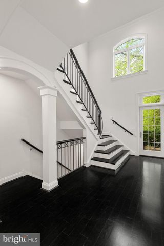 952 LAFAYETTE RD, Bryn Mawr, PA 19010