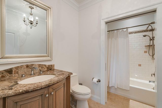 952 LAFAYETTE RD, Bryn Mawr, PA 19010