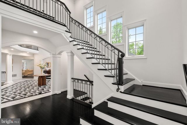 952 LAFAYETTE RD, Bryn Mawr, PA 19010