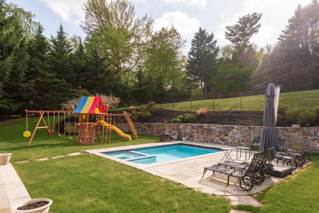 952 LAFAYETTE RD, Bryn Mawr, PA 19010