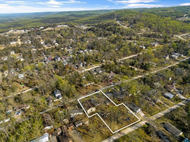 4026 Red Oak Road, Merriam Woods, MO 65740