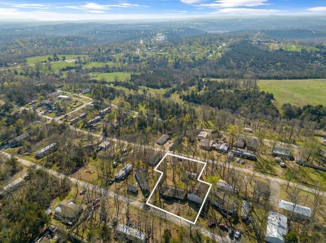 4026 Red Oak Road, Merriam Woods, MO 65740