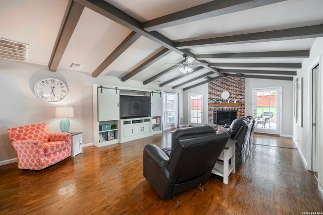 1252 Abbotsbury, Universal City, TX 78148