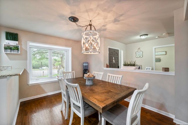 1252 Abbotsbury, Universal City, TX 78148