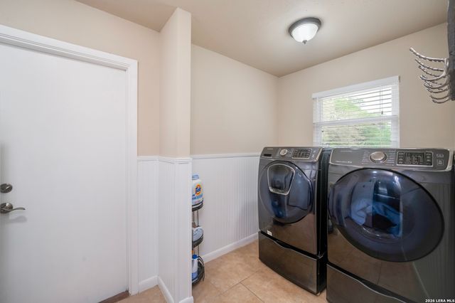 1252 Abbotsbury, Universal City, TX 78148