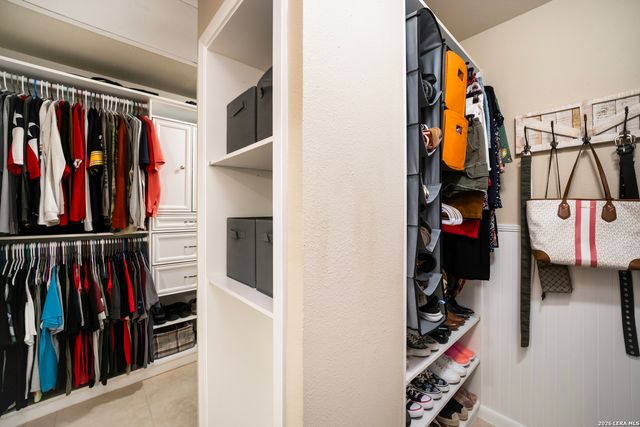 1252 Abbotsbury, Universal City, TX 78148