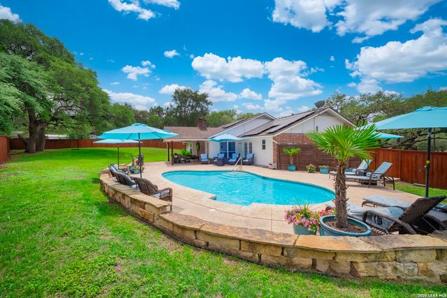 1252 Abbotsbury, Universal City, TX 78148