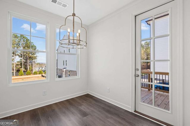 212 Village Overlook J4, Canton, GA 30114