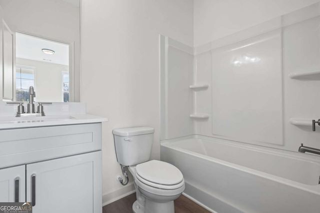 212 Village Overlook J4, Canton, GA 30114