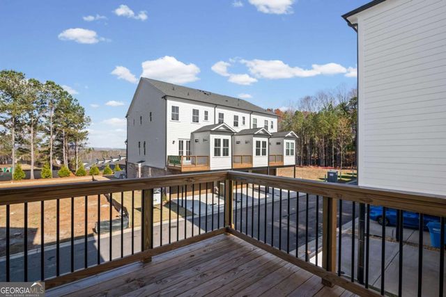 212 Village Overlook J4, Canton, GA 30114